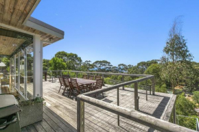 Kiara, Lorne